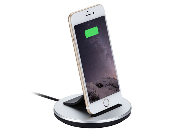 AluBolt Lightning Dock for iPhone & iPad Mini for $39
