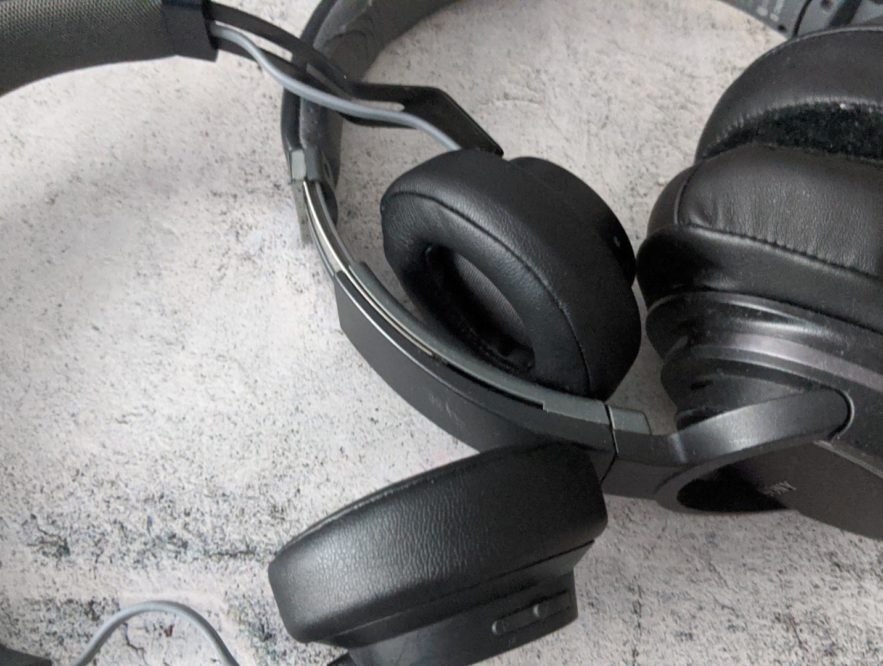 Business Legions DONT THROW AWAY YOUR HEADSET IF YOUR EAR CUSHIONS ARE RUINED